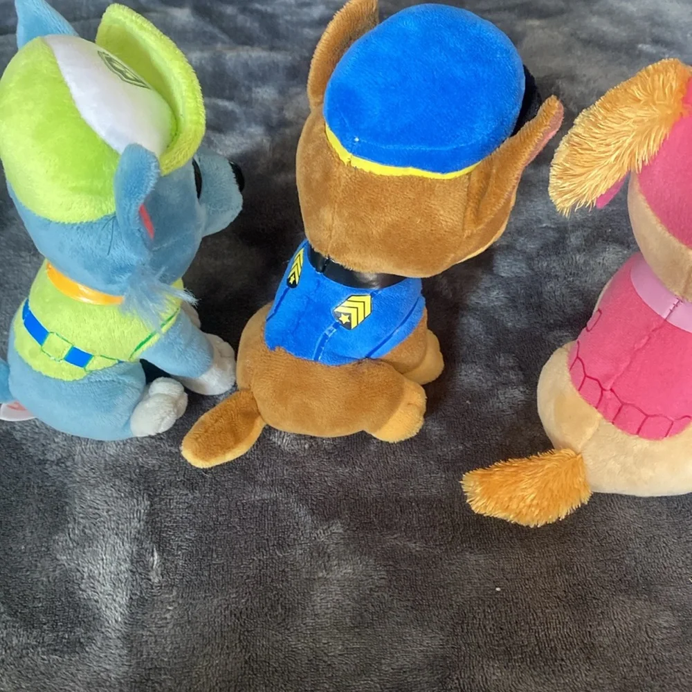 Ty Paw Patrol 6” Chase & 3” Chase key chain - Picture 3 of 6